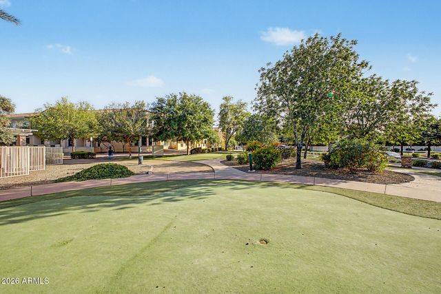 2732 E TAMARISK Street, Gilbert, AZ 85296
