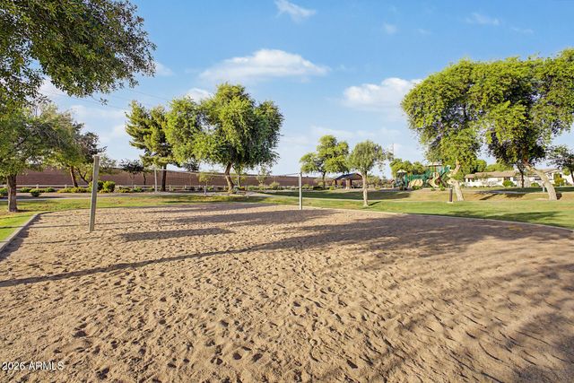 2732 E TAMARISK Street, Gilbert, AZ 85296
