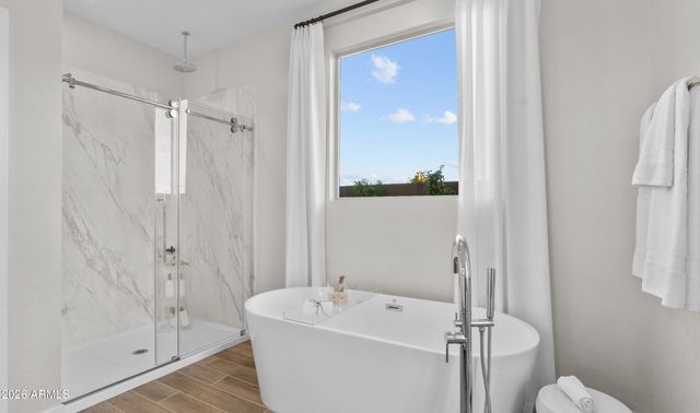 7926 N 76th Drive, Glendale, AZ 85303