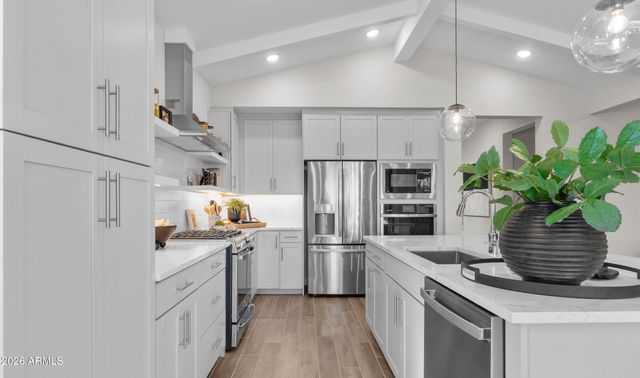 7926 N 76th Drive, Glendale, AZ 85303