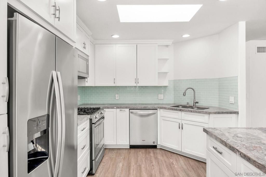 8645 VIA DEL LUZ, El Cajon, CA 92021 — photo 5
