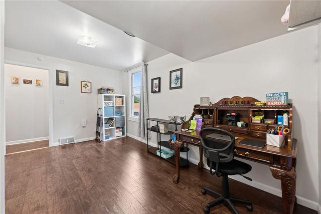 522 Marie Ave, Avalon, PA 15202