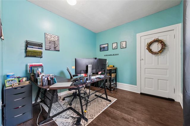 522 Marie Ave, Avalon, PA 15202