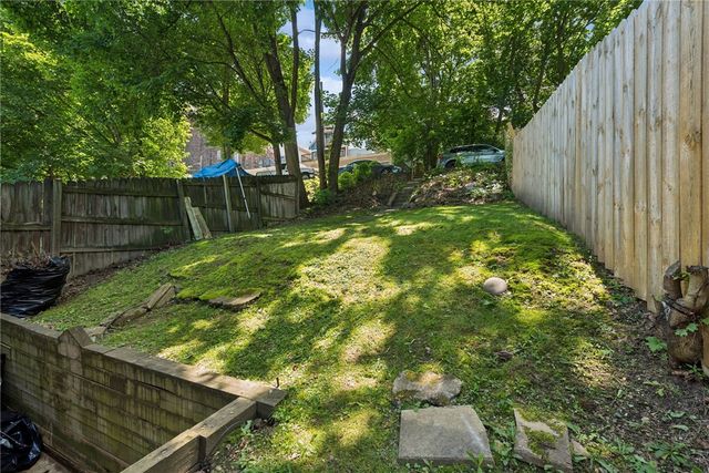 522 Marie Ave, Avalon, PA 15202