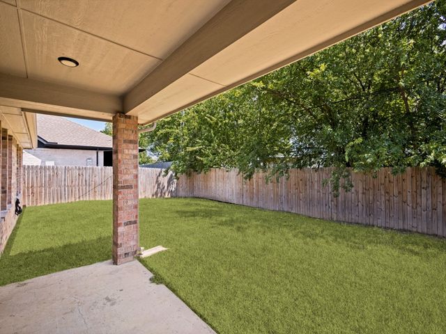 122 Elm Lane, Roanoke, TX 76262