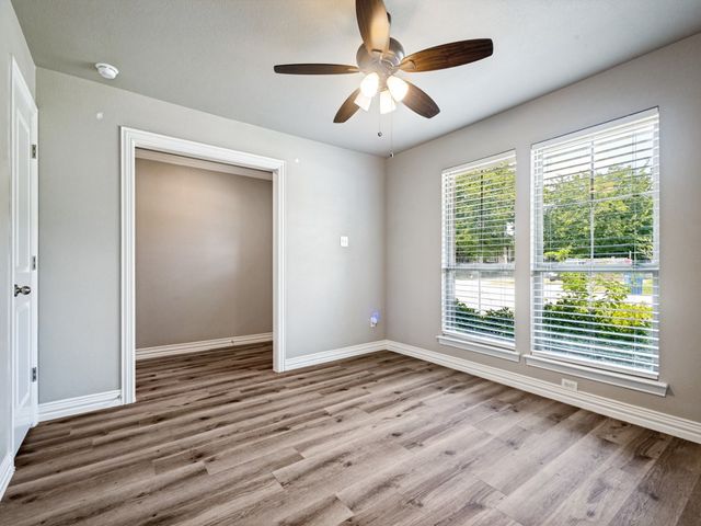 122 Elm Lane, Roanoke, TX 76262