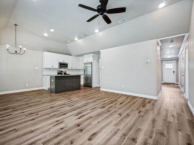 122 Elm Lane, Roanoke, TX 76262