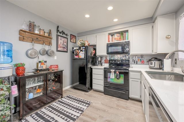 2240 Highpointe Drive 203, Laughlin, NV 89029