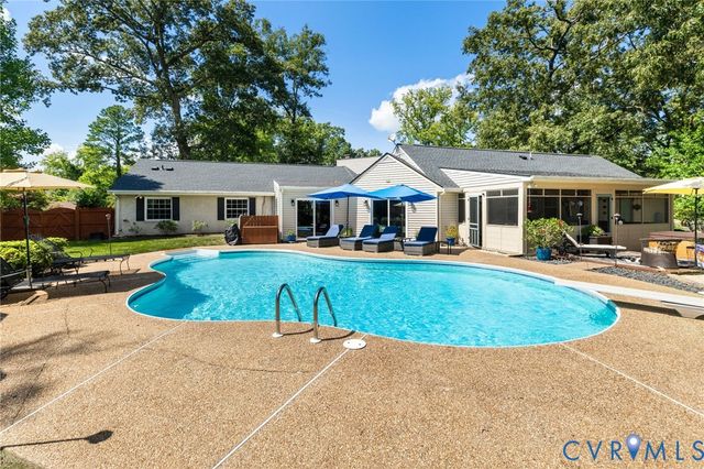 7711 Rock Creek Rd, Richmond, VA 23229