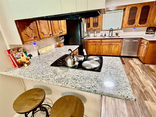 1005 Balboa Street, Denison, TX 75020