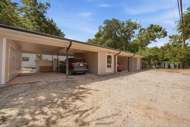 1157 Garraty Rd Apt C, Terrell Hills, TX 78209