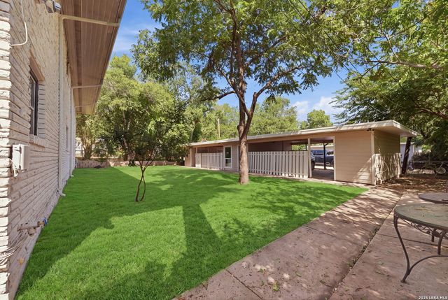 1157 Garraty Rd Apt C, Terrell Hills, TX 78209