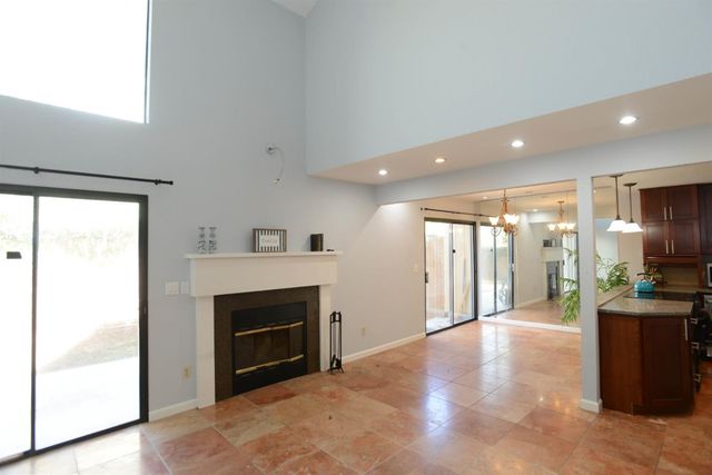 1401 Hood Rd, Sacramento, CA 95825