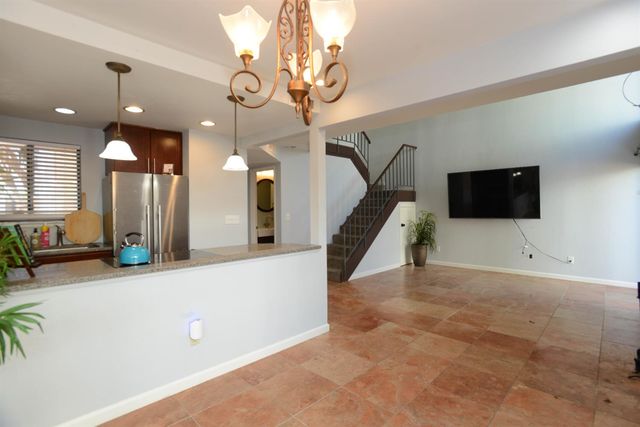 1401 Hood Rd, Sacramento, CA 95825