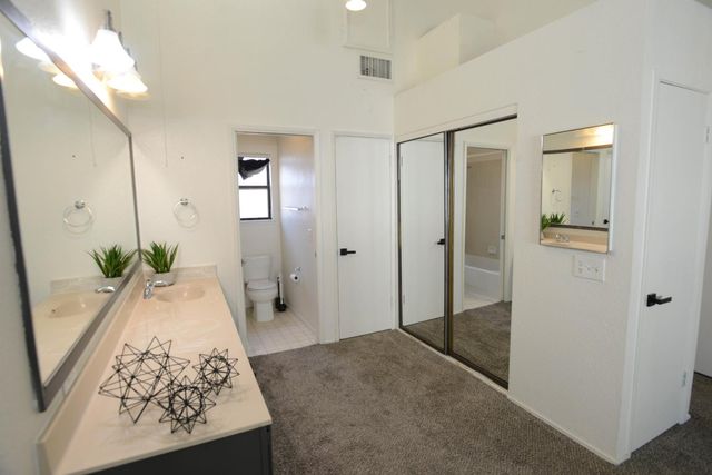 1401 Hood Rd, Sacramento, CA 95825