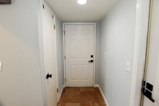 1401 Hood Rd, Sacramento, CA 95825