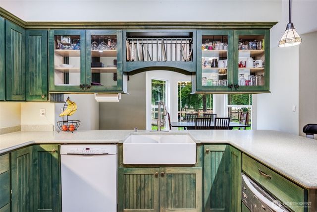 36612 2nd Avenue S, Roy, WA 98580