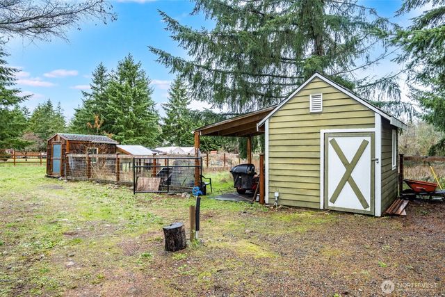 36612 2nd Avenue S, Roy, WA 98580