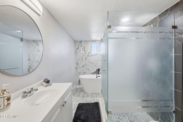 3831 Frankfort Avenue, El Paso, TX 79930