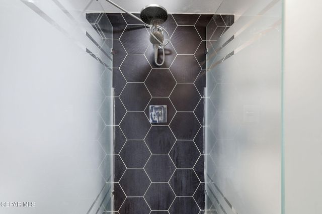 3831 Frankfort Avenue, El Paso, TX 79930