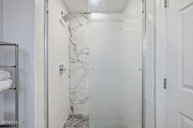 3831 Frankfort Avenue, El Paso, TX 79930