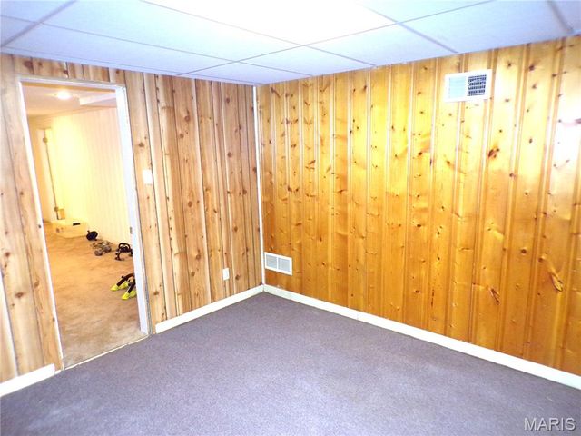 860 Graham Road, Florissant, MO 63031