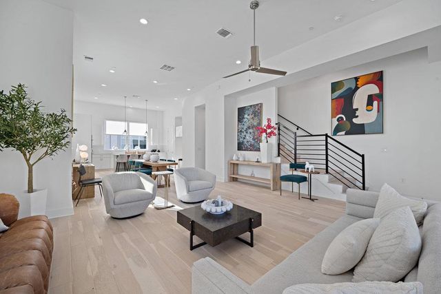 3816 Berkman DR, Austin, TX 78723