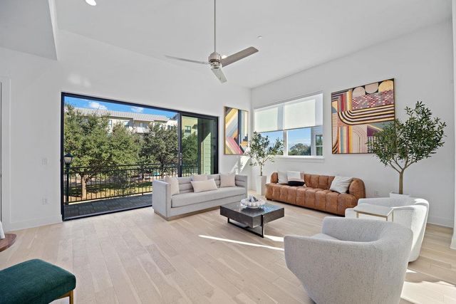 3816 Berkman DR, Austin, TX 78723