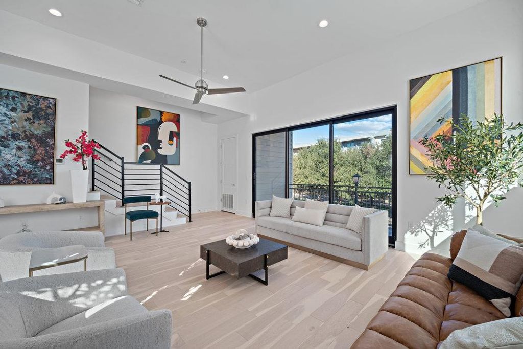 3816 Berkman DR, Austin, TX 78723