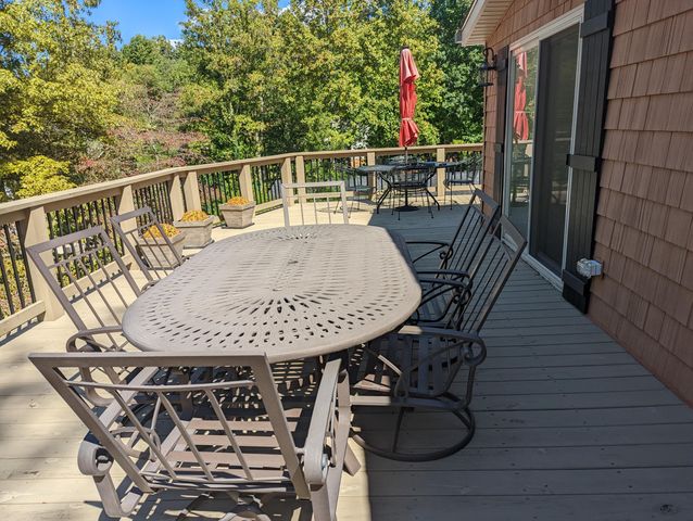 102 Hiram WAY, Huddleston, VA 24104