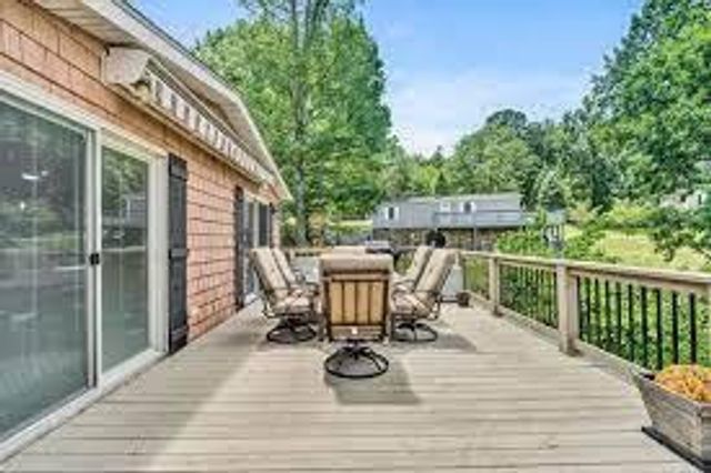 102 Hiram WAY, Huddleston, VA 24104