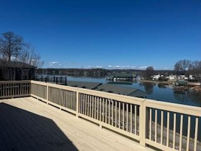 102 Hiram WAY, Huddleston, VA 24104