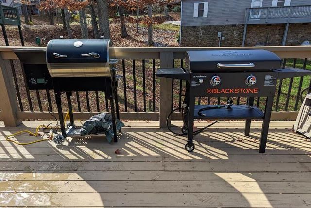 102 Hiram WAY, Huddleston, VA 24104