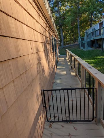 102 Hiram WAY, Huddleston, VA 24104