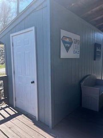 102 Hiram WAY, Huddleston, VA 24104