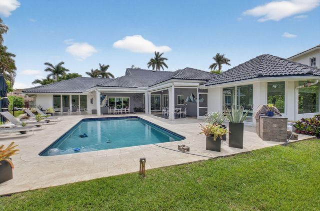 17646 Scarsdale Way, Boca Raton, FL 33496
