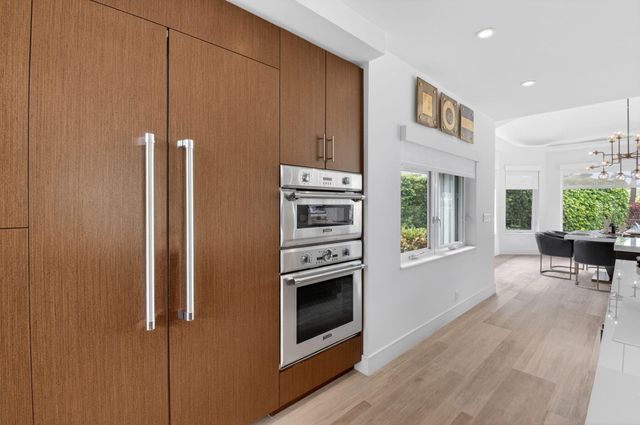 17646 Scarsdale Way, Boca Raton, FL 33496