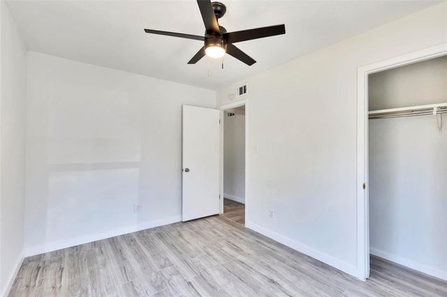 3462 Willowrun DR B, Austin, TX 78704