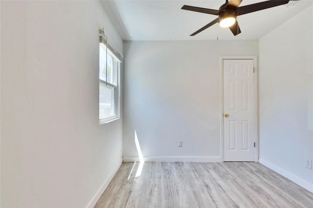 3462 Willowrun DR B, Austin, TX 78704