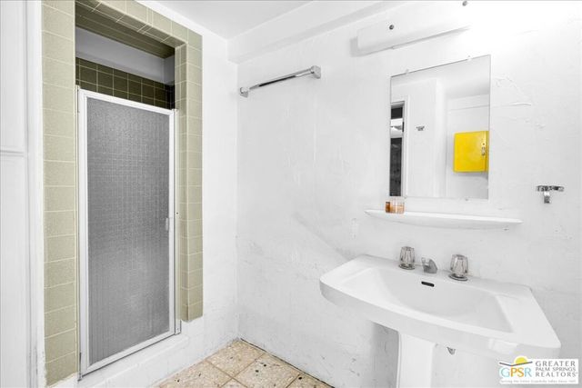 401 E Glen S Circle, Palm Springs, CA 92262