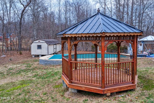 521 Westfield Avenue, Church Hill, TN 37642