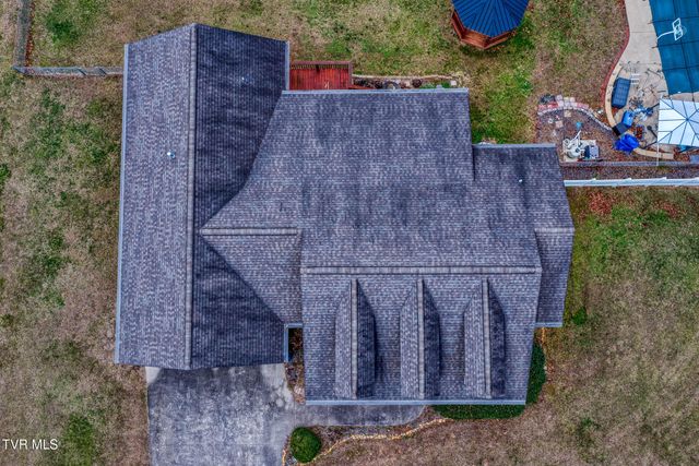 521 Westfield Avenue, Church Hill, TN 37642