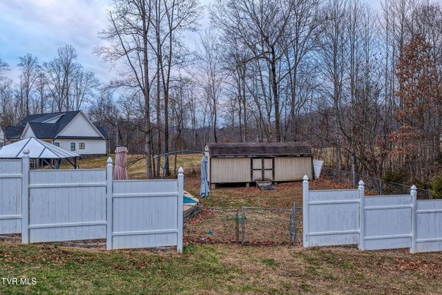 521 Westfield Avenue, Church Hill, TN 37642