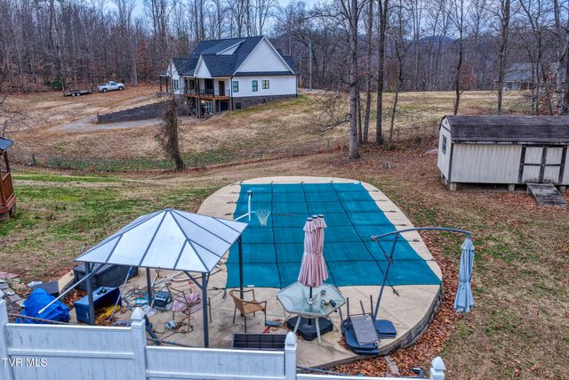 521 Westfield Avenue, Church Hill, TN 37642