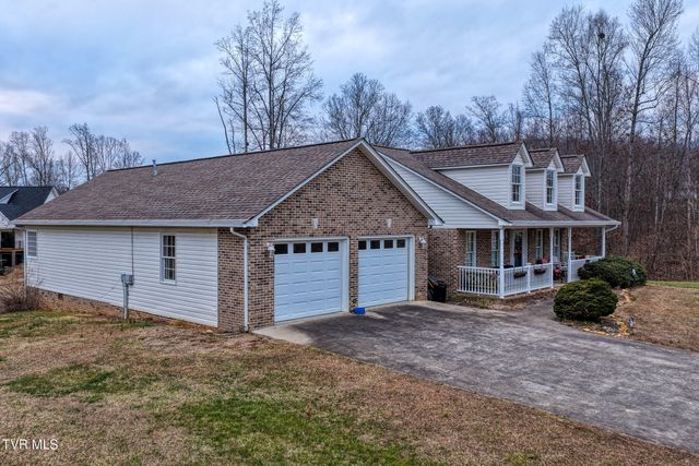 521 Westfield Avenue, Church Hill, TN 37642