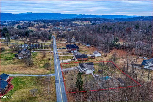 521 Westfield Avenue, Church Hill, TN 37642