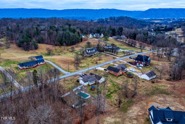 521 Westfield Avenue, Church Hill, TN 37642