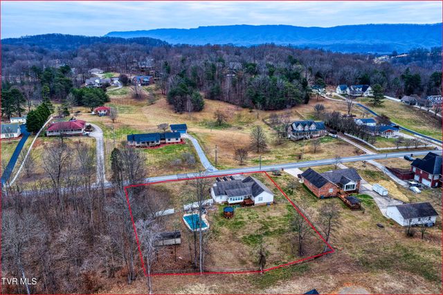 521 Westfield Avenue, Church Hill, TN 37642