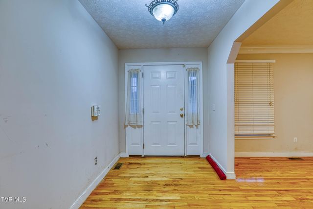 521 Westfield Avenue, Church Hill, TN 37642