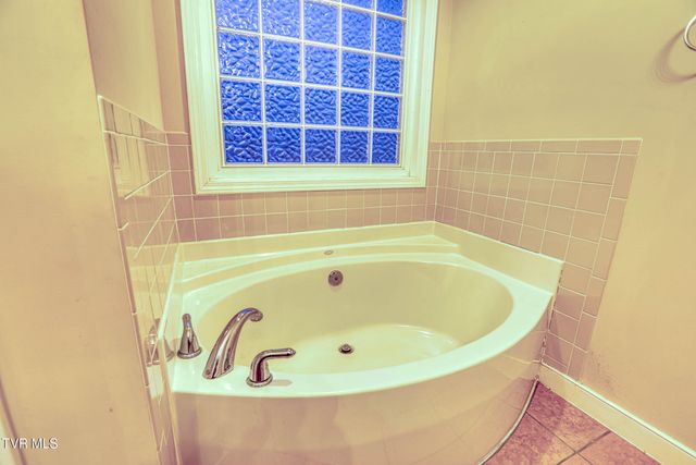 521 Westfield Avenue, Church Hill, TN 37642